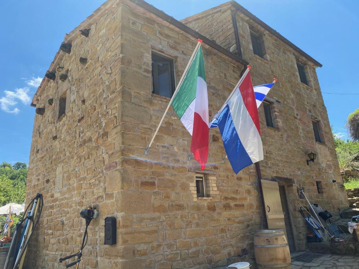 Gualdo di Macerata Casa Al Fondo Bed & Breakfast エクステリア 写真