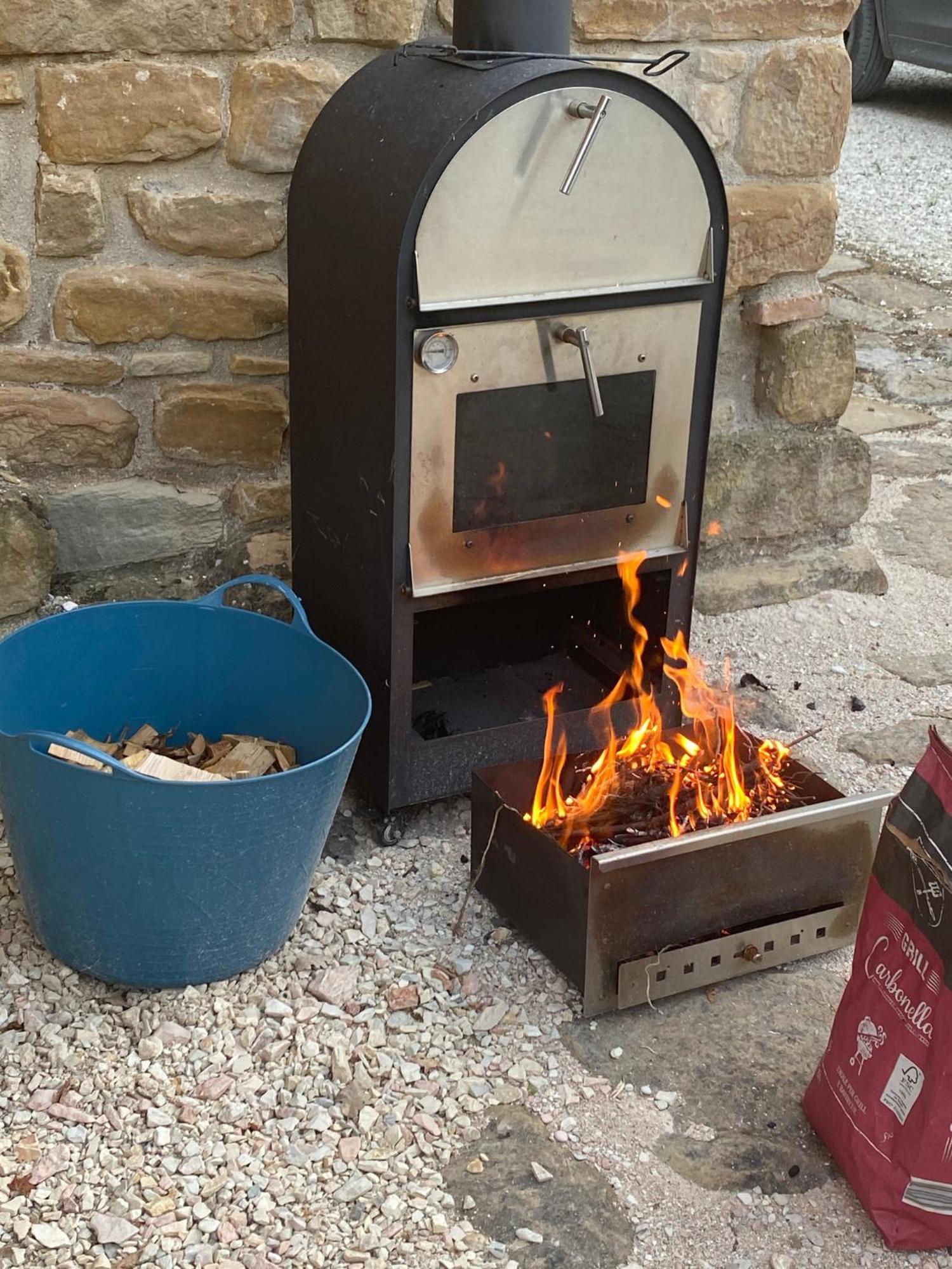 Gualdo di Macerata Casa Al Fondo Bed & Breakfast エクステリア 写真